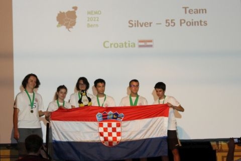 Hrvatskoj srebro i tri bronce na srednjeeuropskoj matematičkoj olimpijadi