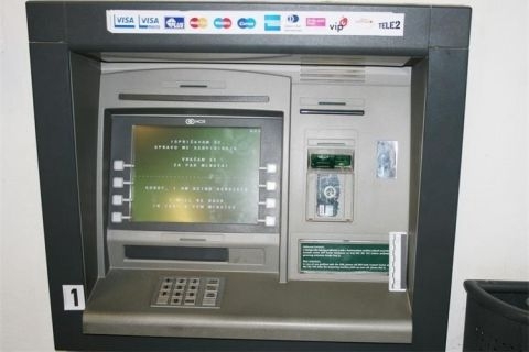 Računalom opljačkali bankomat u Istri