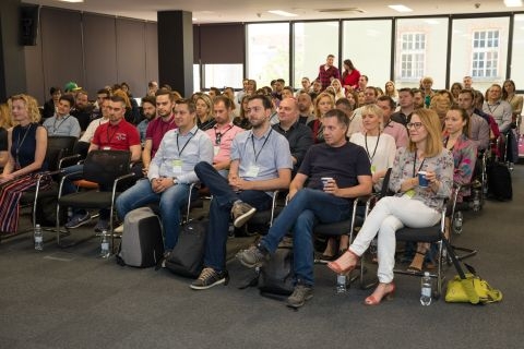 CXZG: Korisničko iskustvo iz raznih perspektiva