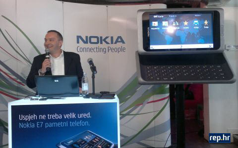 Predstavljena Nokia E7, najavljeno mobilno plaćanje NFC-om