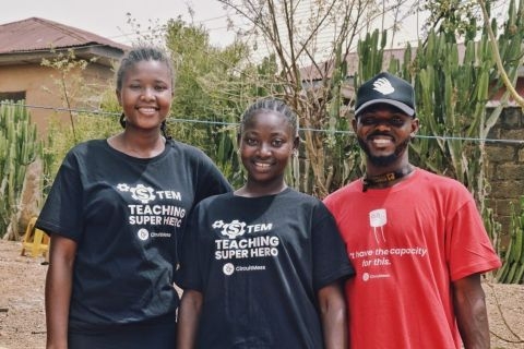 CircuitMess poklonio setove djevojci iz Nigerije - njen san je postati inženjerka