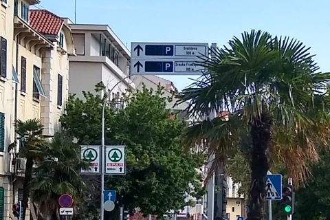 LED displejima lakše do slobodnog parkinga u Splitu
