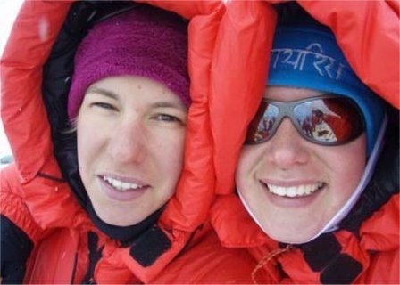 Sestre Bostjančić osvojile vrh Everesta !