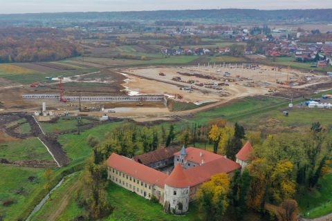 Postavljeni prvi stupovi Rimčevog kampusa