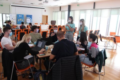 Dock.me pobijedio na Ocean Hackathonu